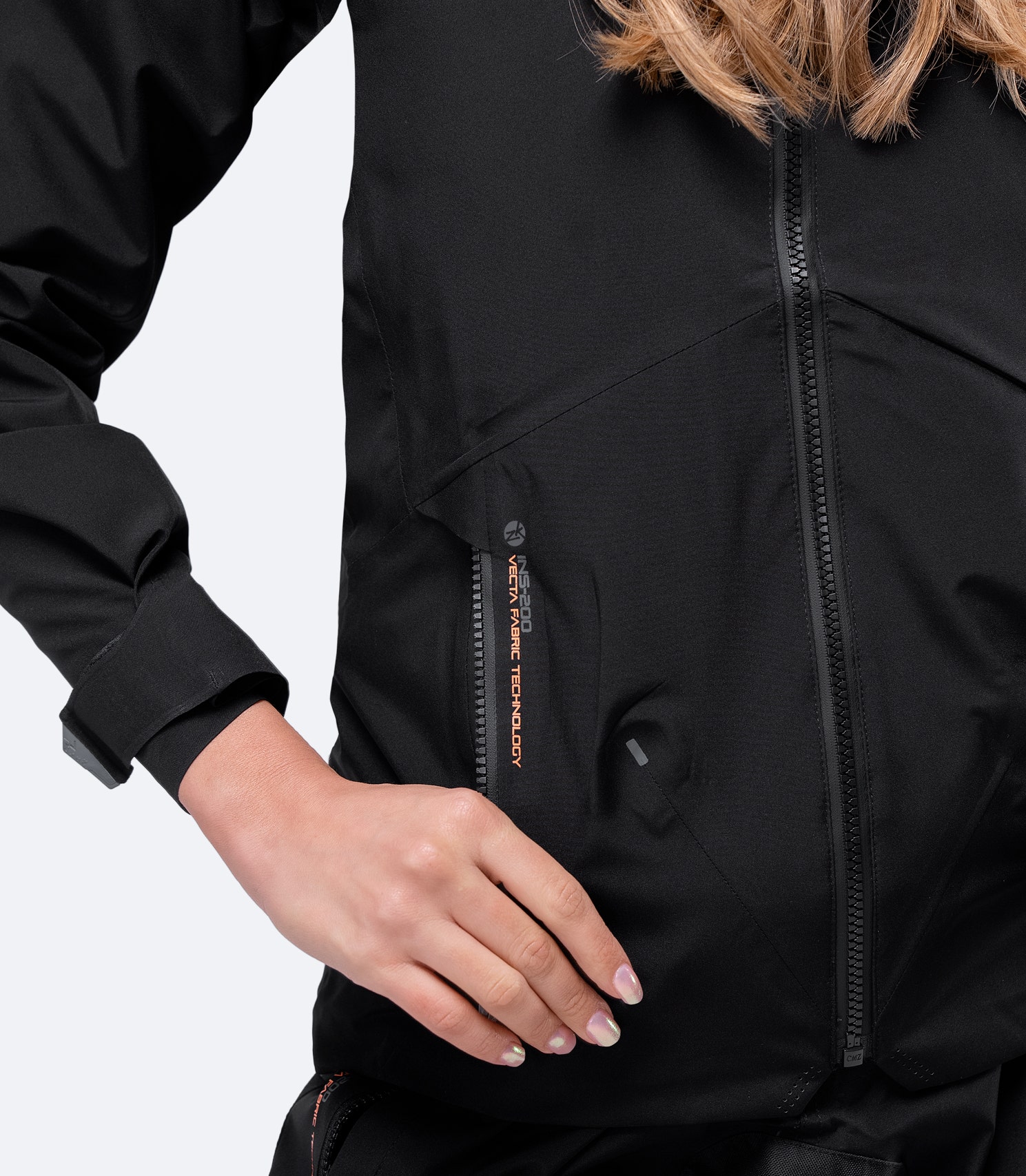 Zhik Women's Black INS200™ Jacket with adjustable cuffs and PU lining for a water-resistant seal against flushing.
