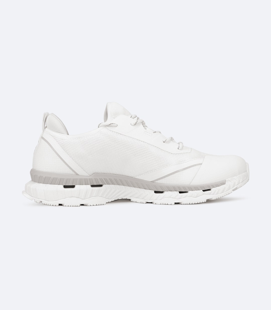 Zhik Surge Performance Race Shoe in white with textured rubber sole, deep treads, and lightweight breathable construction.