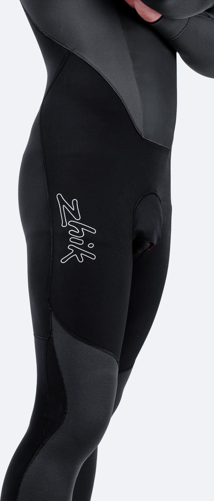 Black Men’s Viento 4/3mm Steamer close-up of knee and thigh area, featuring abrasion-resistant ZHIKTEX™ II knee panels.